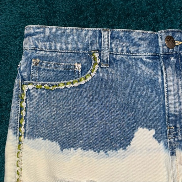 Free People Acid Wash Denim Cutoff Jean shorts Size 28 - Picture 2 of 12